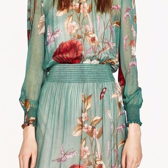 Zara Green Floral Long Sleeve Dress
Size L 
Brand New with tags - Picture 2 of 5
